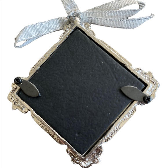Black/Cream Metal Photo Frame Ornaments with Black Accent Beading - Picture 12 of 14